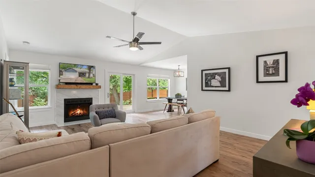 $2,250 | 8512 Birmingham Drive, Austin, TX 78748