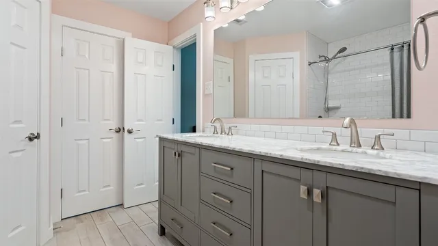 $2,250 | 8512 Birmingham Drive, Austin, TX 78748