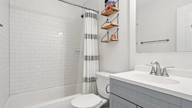 $2,250 | 8512 Birmingham Drive, Austin, TX 78748