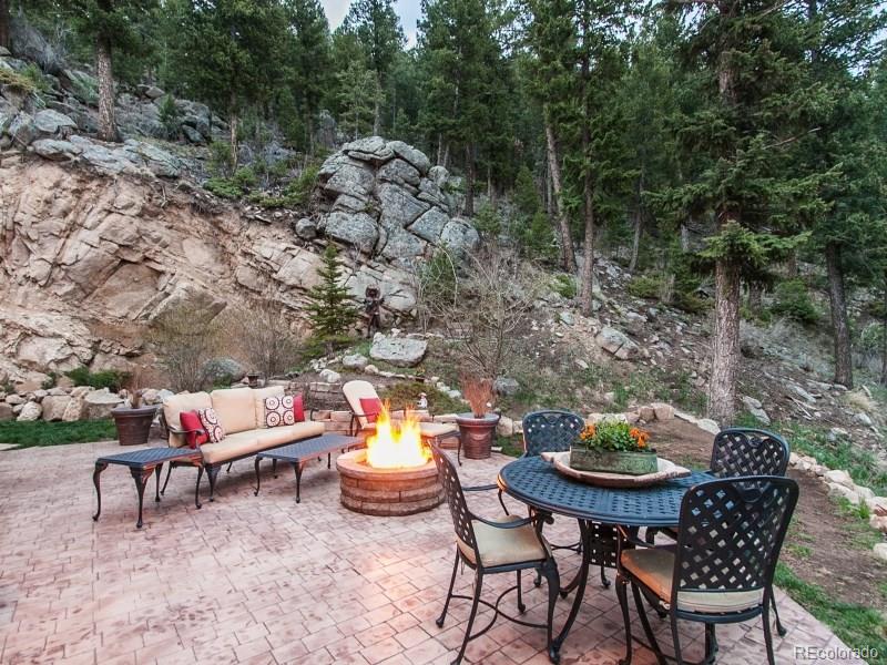 4460 Hilltop Road Evergreen, CO 80439 - Photo 20 of 23 Gallery Image 20