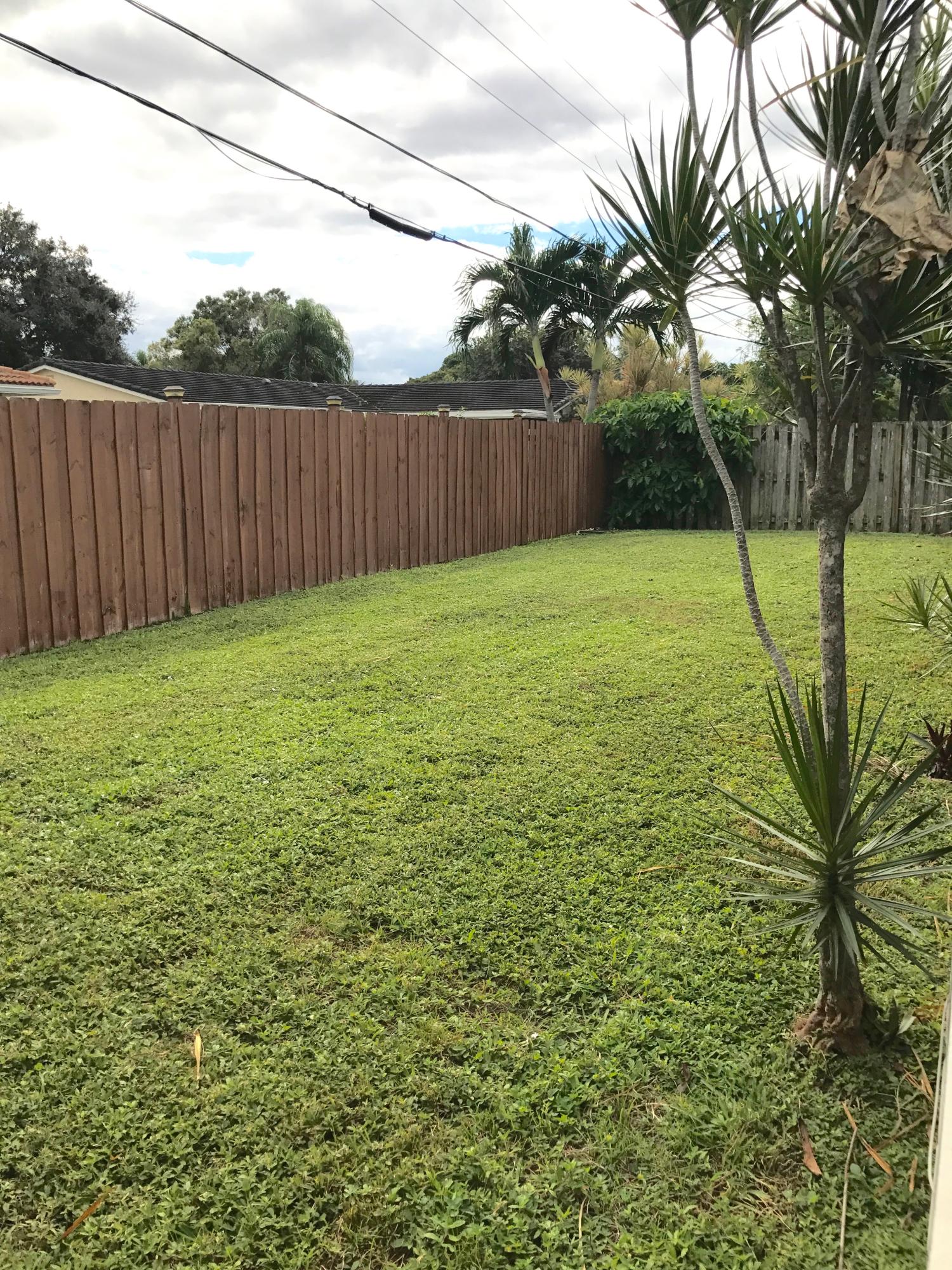 500 West Conference Drive Boca Raton, FL 33486 - Photo 24 of 25 Backyard