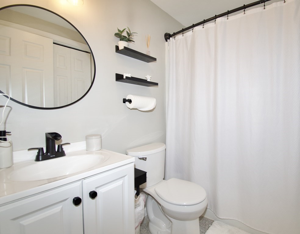 73 Melville Street Springfield, MA 01104 - Photo 17 of 22 Gallery Image 17