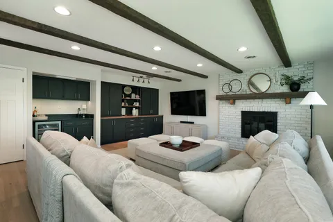 $699,000 | 1938 Lincoln Avenue, Northbrook, IL 60062