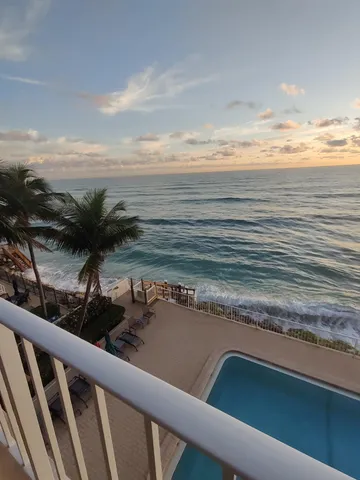 $5,250 | 4200 South Ocean Boulevard, Unit 401, South Palm Beach, FL 33480