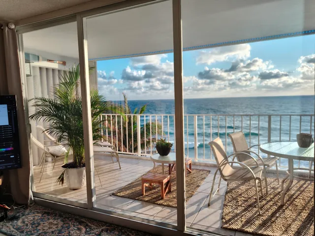 $5,250 | 4200 South Ocean Boulevard, Unit 401, South Palm Beach, FL 33480