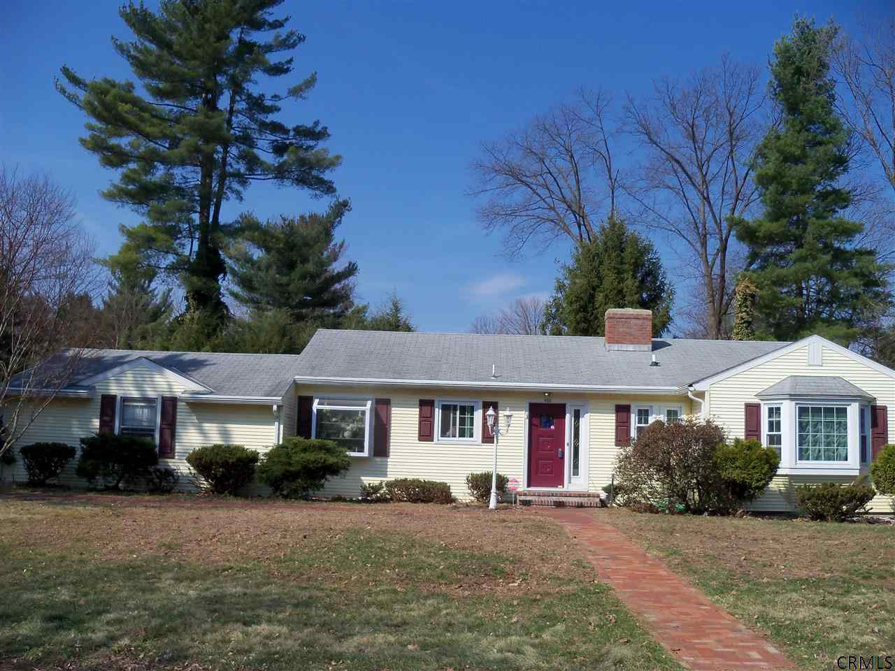 488 Dawson Road Bethlehem, NY 12054 - Photo 2 of 20 Photo 2