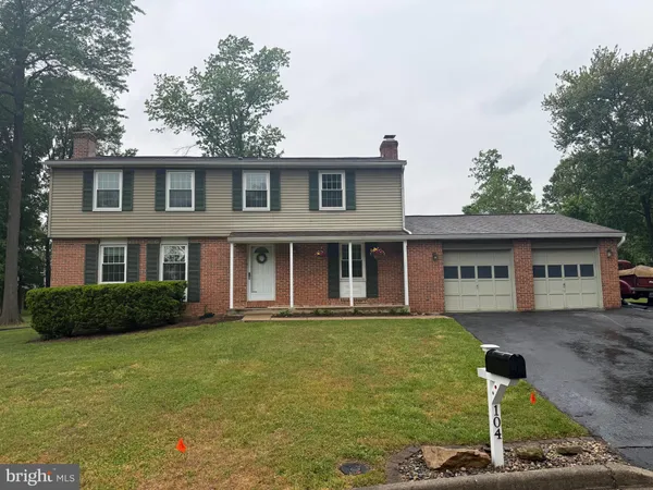 $699,990 | 104 Deerwood Court, Sterling, VA 20164