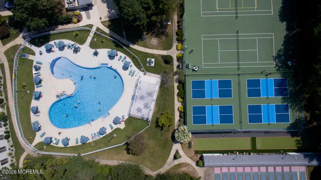 $384,900 | 8 Carter Way, Brick, NJ 08723