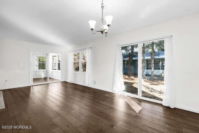 $384,900 | 8 Carter Way, Brick, NJ 08723