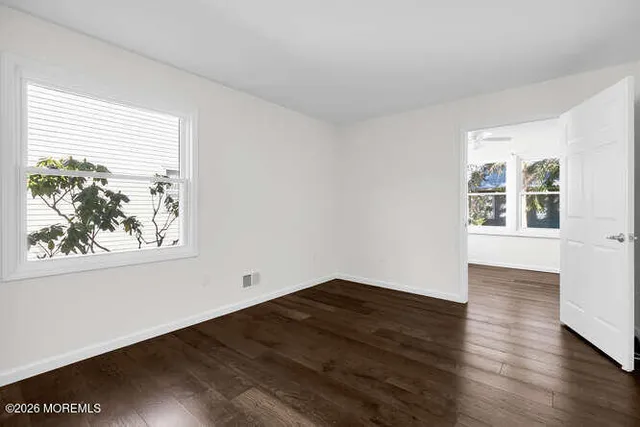 $384,900 | 8 Carter Way, Brick, NJ 08723