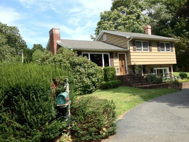 47 Laurel Heights Road Shelton, CT 06484 - Photo 1 of 1 Gallery Image 1