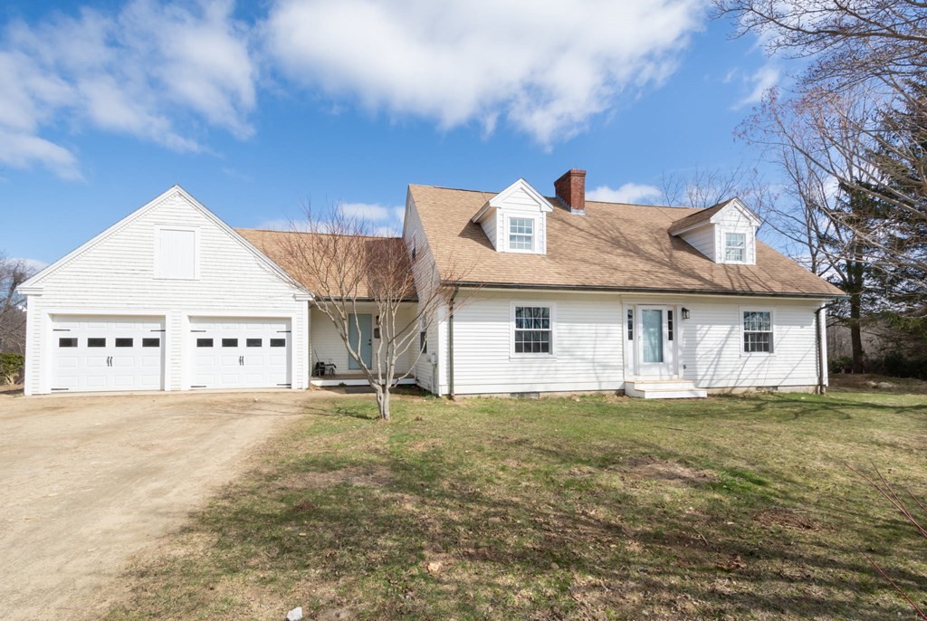 508 Adams Road Oakham, MA 01068 - Photo 2 of 42