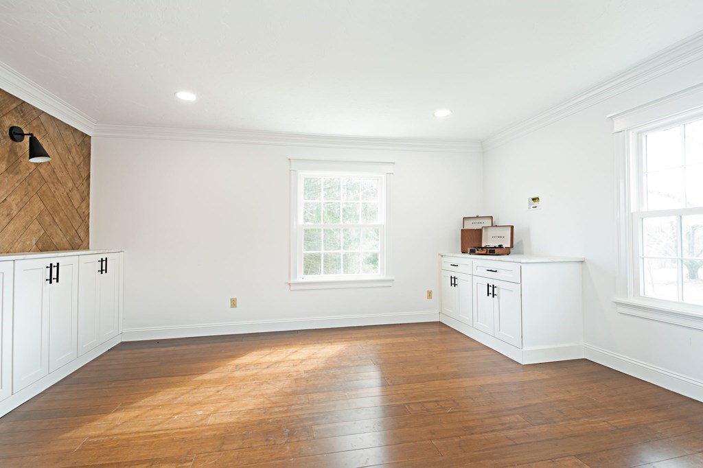 508 Adams Road Oakham, MA 01068 - Photo 21 of 42