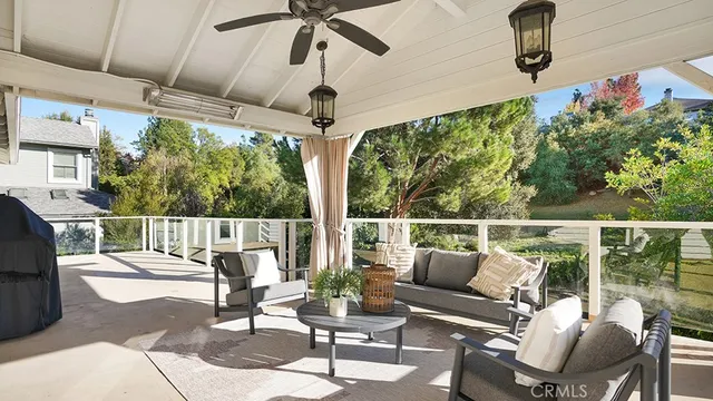 $2,000,000 | 31682 Via Coyote, Coto de Caza, CA 92679