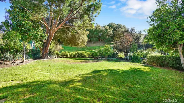 $2,000,000 | 31682 Via Coyote, Coto de Caza, CA 92679