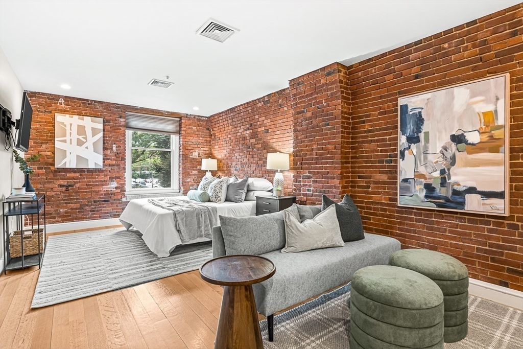 343 Commercial Street, Unit 212 Boston, MA 02109 - Photo 12 of 41