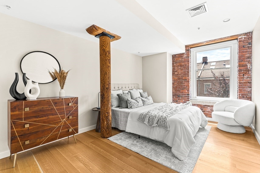 343 Commercial Street, Unit 212 Boston, MA 02109 - Photo 17 of 41