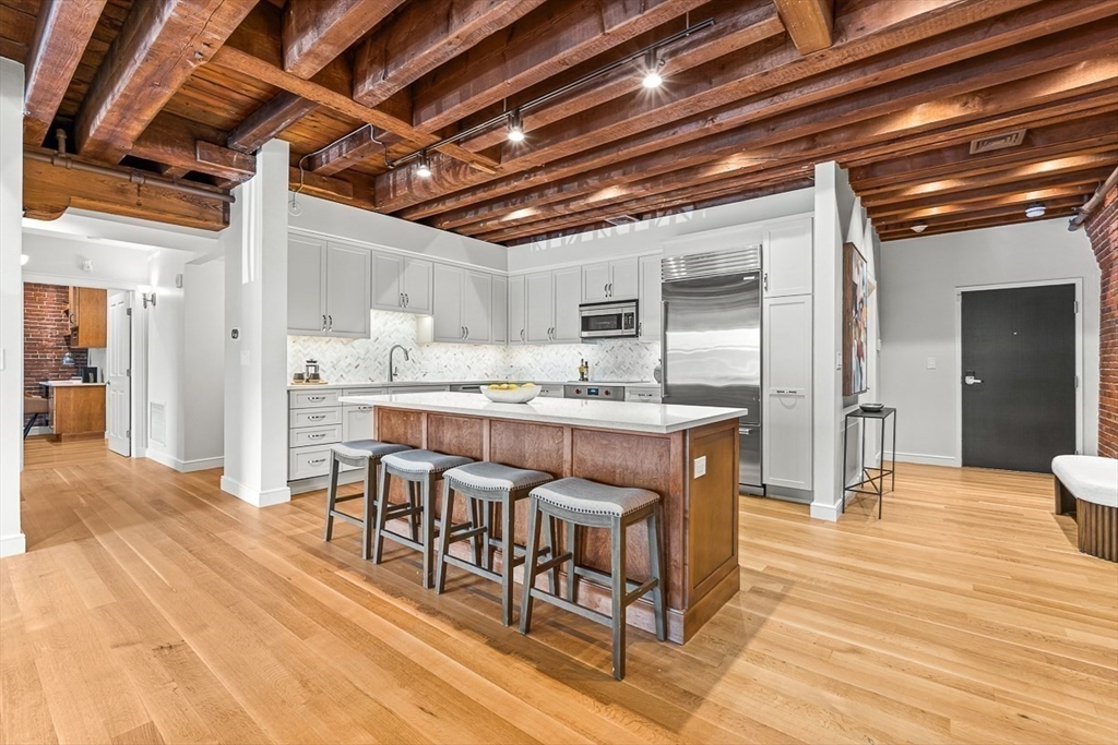 343 Commercial Street, Unit 212 Boston, MA 02109 - Photo 9 of 41