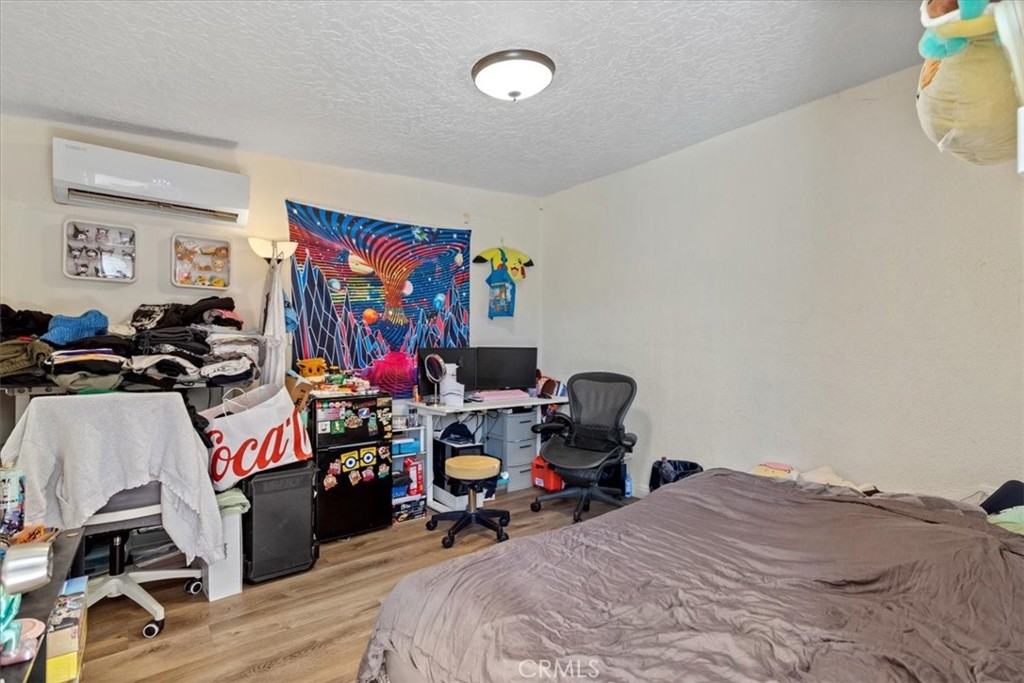 560 La Seda Road La Puente, CA 91744 - Photo 19 of 22 Right ADU