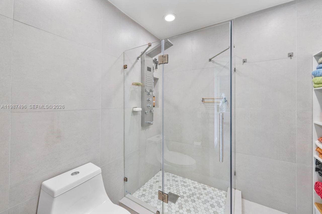 12825 Southwest 116th Street Miami, FL 33186 - Photo 20 of 64