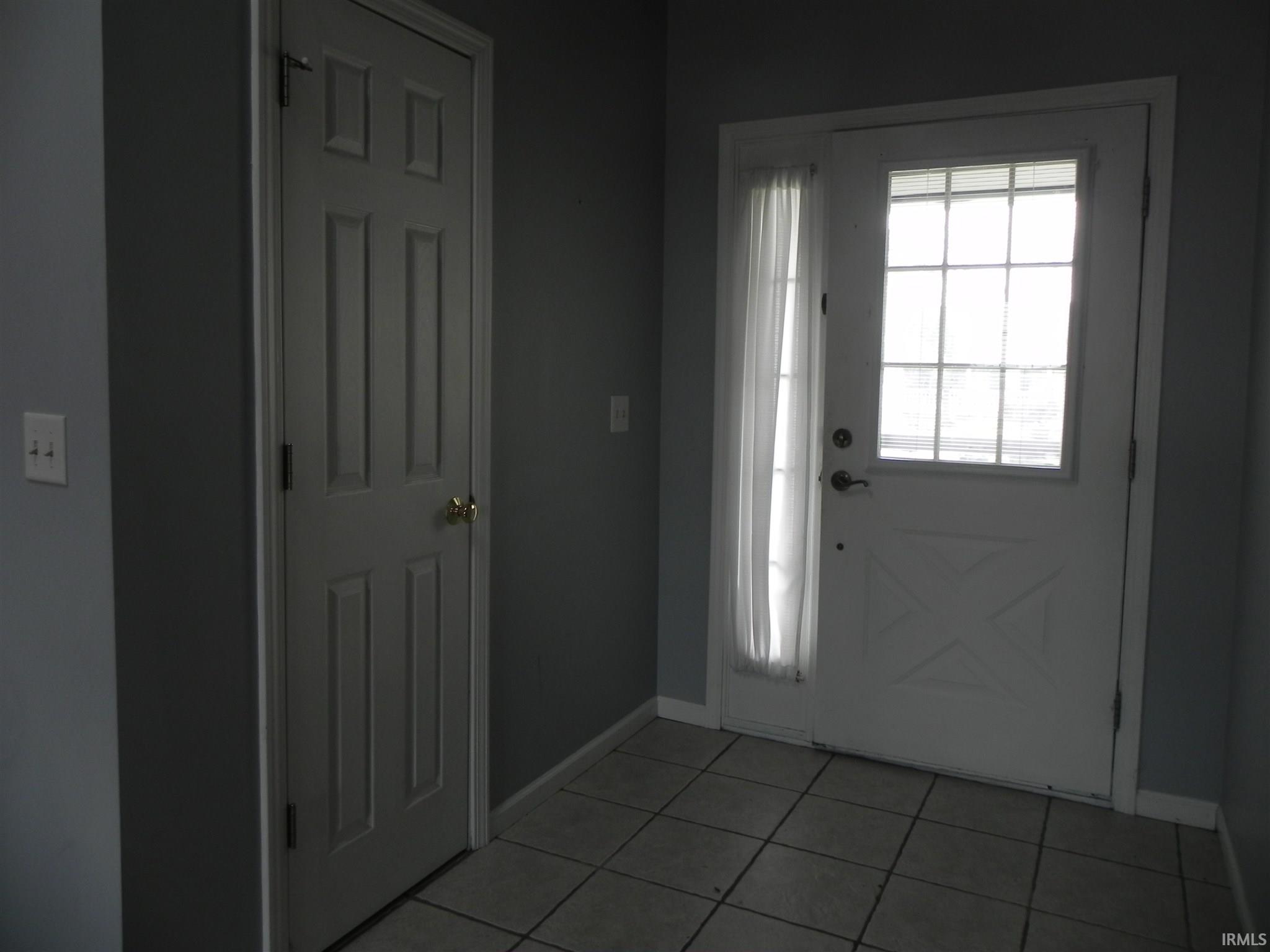 340 Plantation Way Lafayette, IN 47909 - Photo 2 of 18