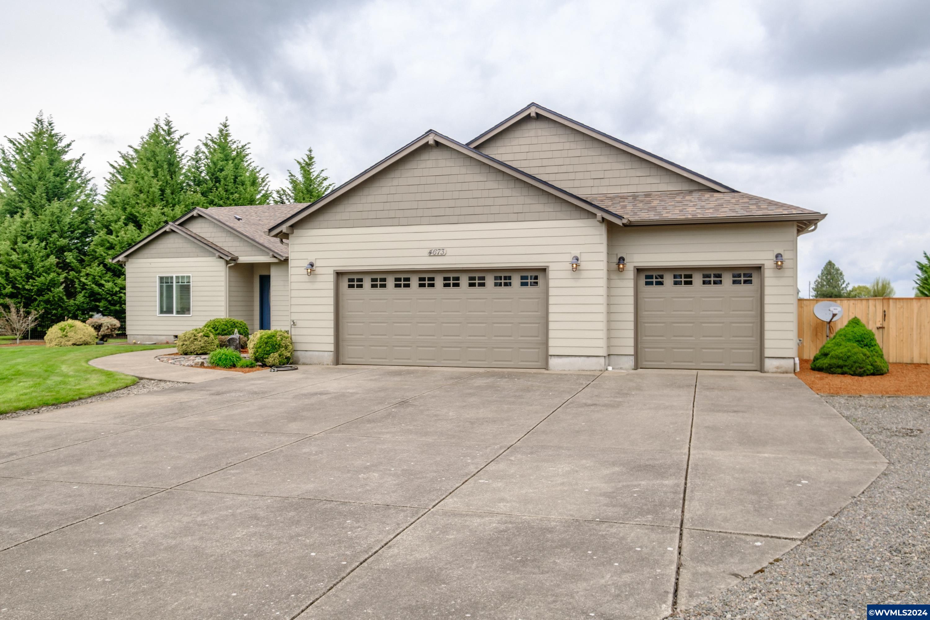 4673 Northeast Wds Road Albany, OR 97321 - Photo 4 of 42