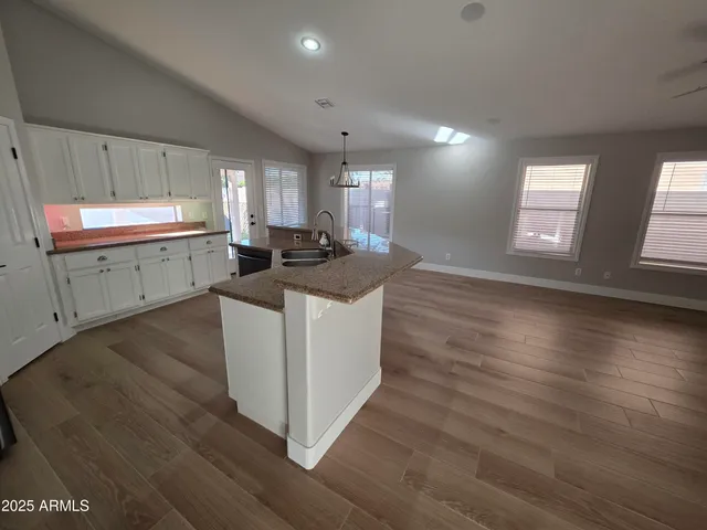 $2,900 | 2718 North Linda Circle, Mesa, AZ 85213