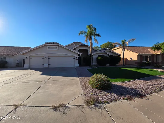 $2,900 | 2718 North Linda Circle, Mesa, AZ 85213