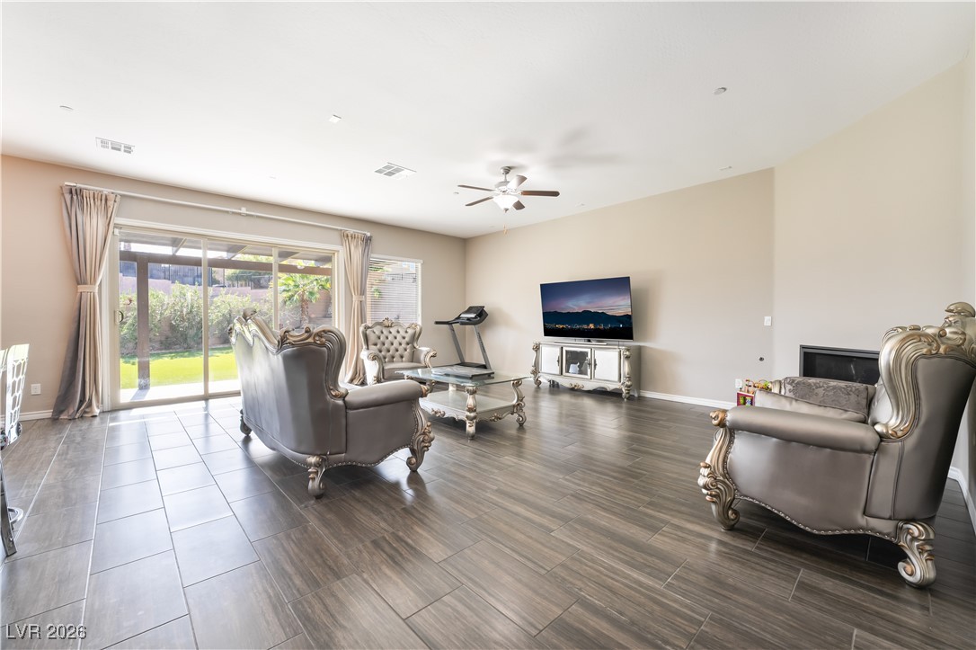 2815 Athens Ridge Drive Henderson, NV 89052 - Photo 7 of 54