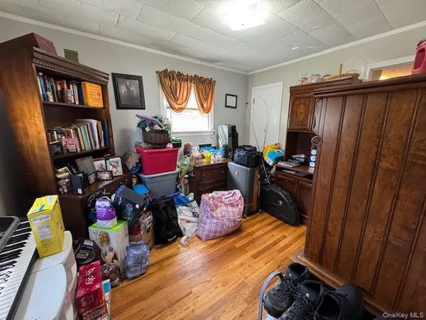 $2,350 | 223 Hudson Street, Unit 2, Cornwall-on-Hudson, NY 12520