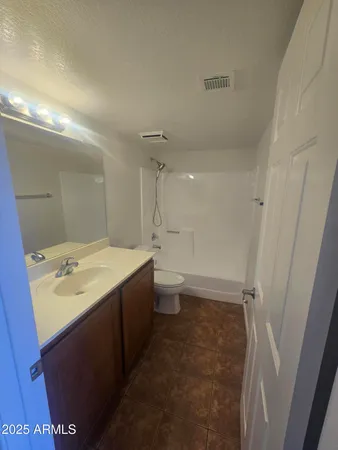 $229,900 | 1720 East Thunderbird Road, Unit 2094, Phoenix, AZ 85022