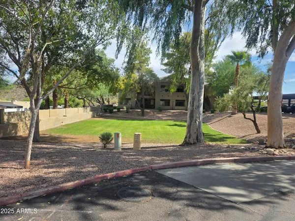 $229,900 | 1720 East Thunderbird Road, Unit 2094, Phoenix, AZ 85022