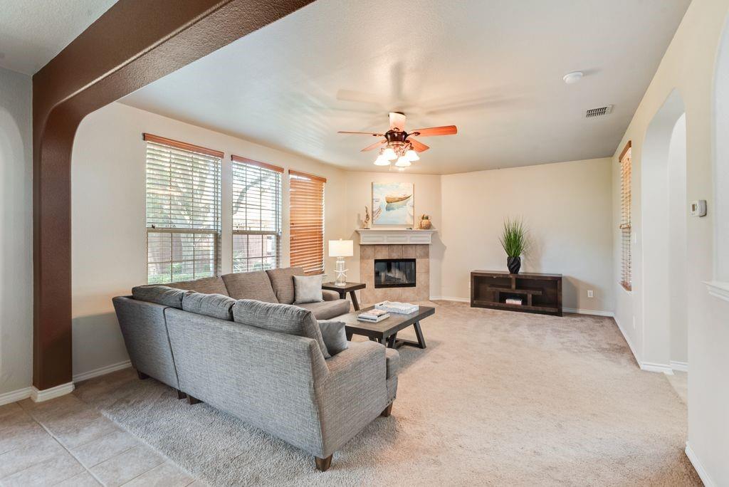 5841 Stone Mountain Road The Colony, TX 75056 - Photo 11 of 40