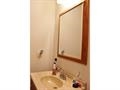 128 Mammoth Road Manchester, NH 03103 - Photo 8 of 24