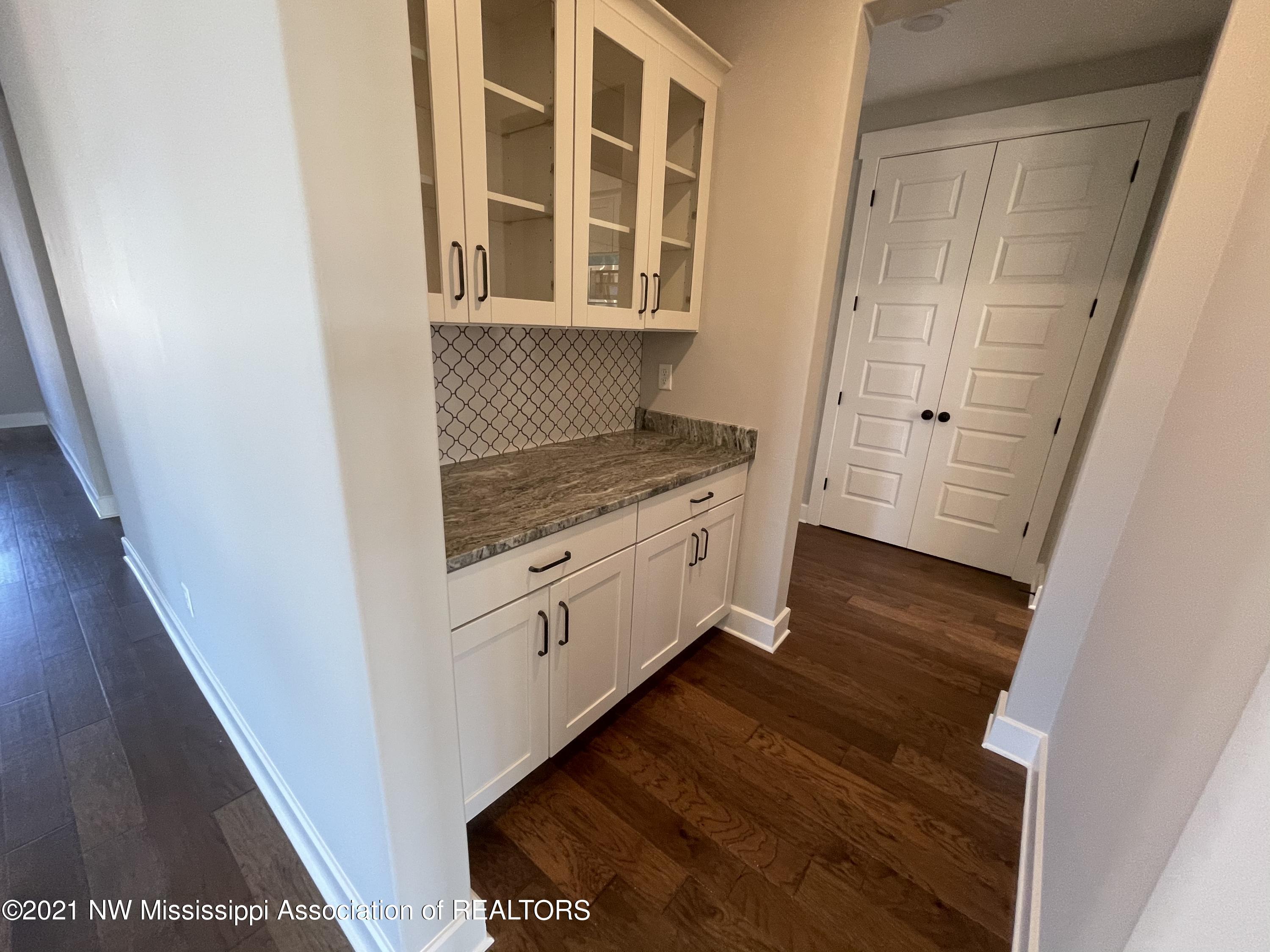 8887 Mitchell Grv Road North Olive Branch, MS 38654 - Photo 11 of 29 1E5A690D-9D1C-4260-AF27-CBADBA414322