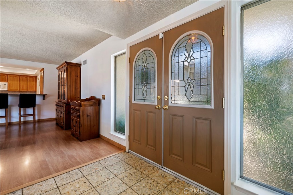 1400 Terrace Rialto, CA 92376 - Photo 6 of 40