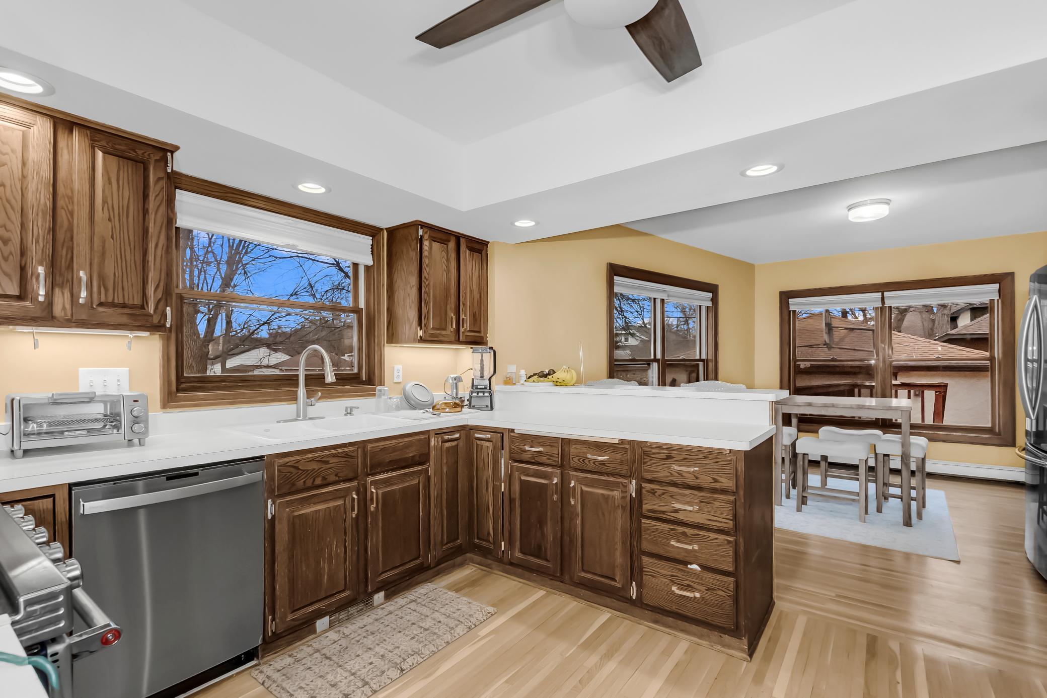 4354 North Upton Avenue Minneapolis, MN 55412 - Photo 12 of 38