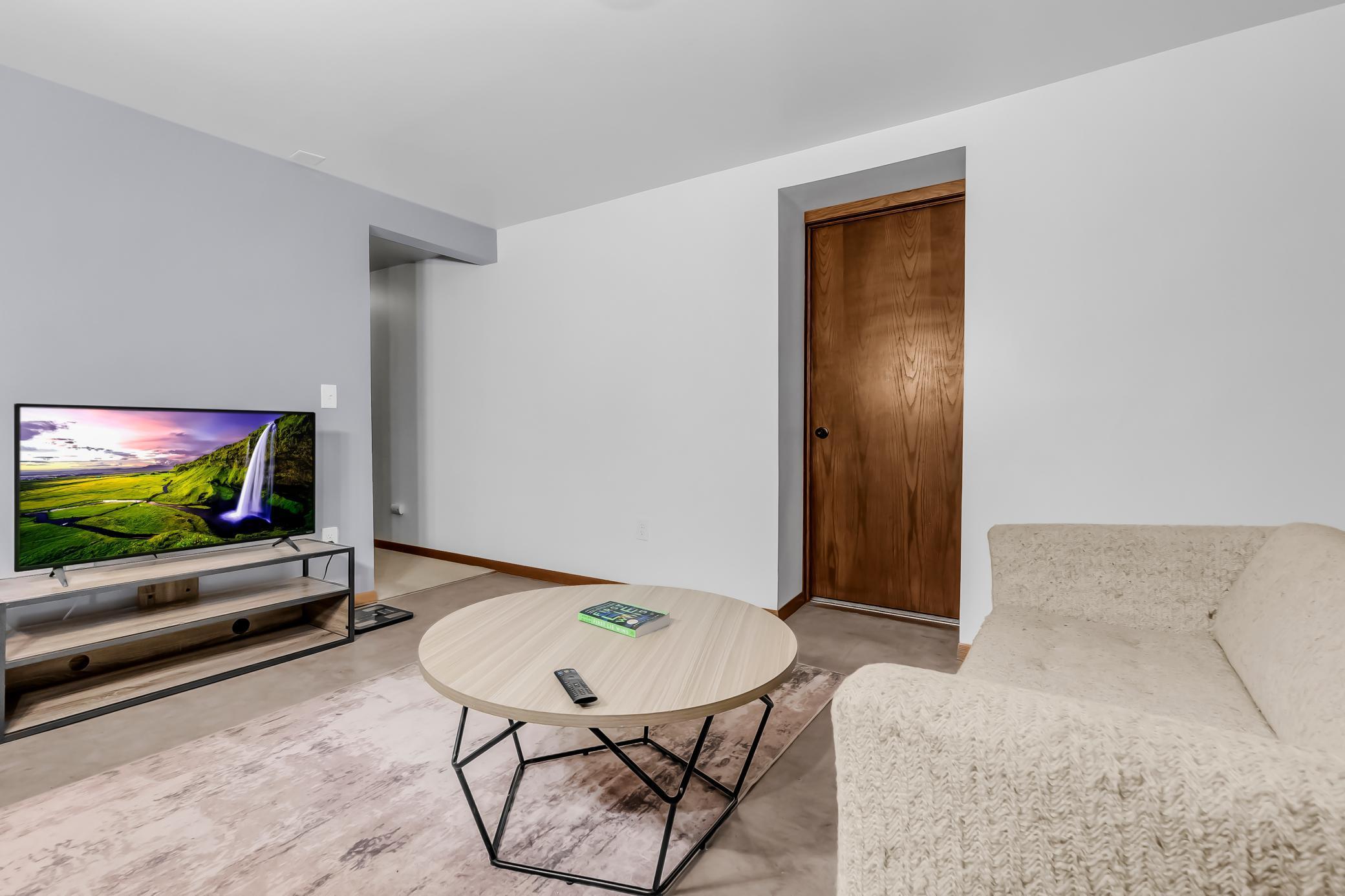 4354 North Upton Avenue Minneapolis, MN 55412 - Photo 25 of 38