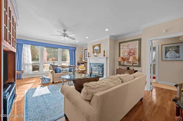 $499,990 | 202 Geneva Court, New Bern, NC 28562