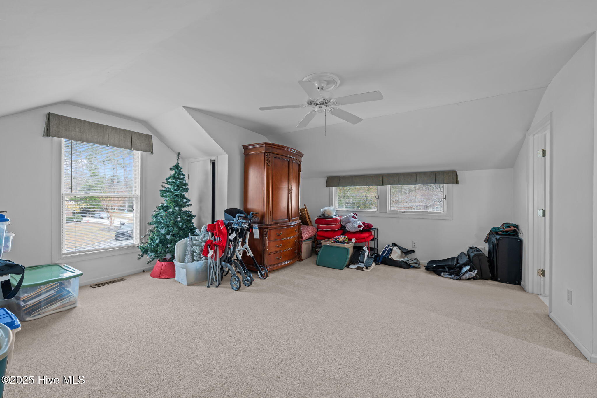 202 Geneva Court New Bern, NC 28562 - Photo 26 of 30 48-web-or-mls-DSC_2049