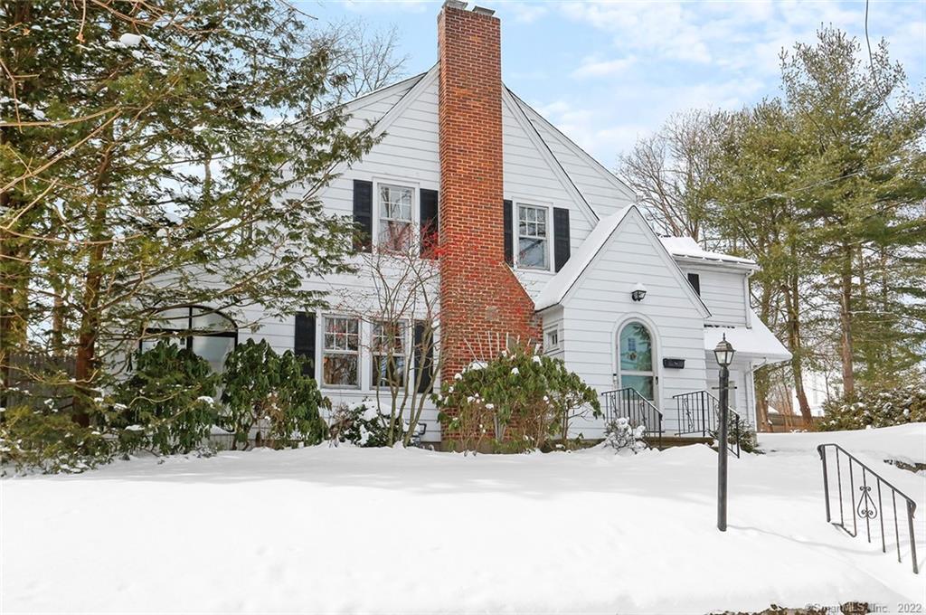 29 Ridgeview Avenue Fairfield, CT 06825 - Photo 1 of 1