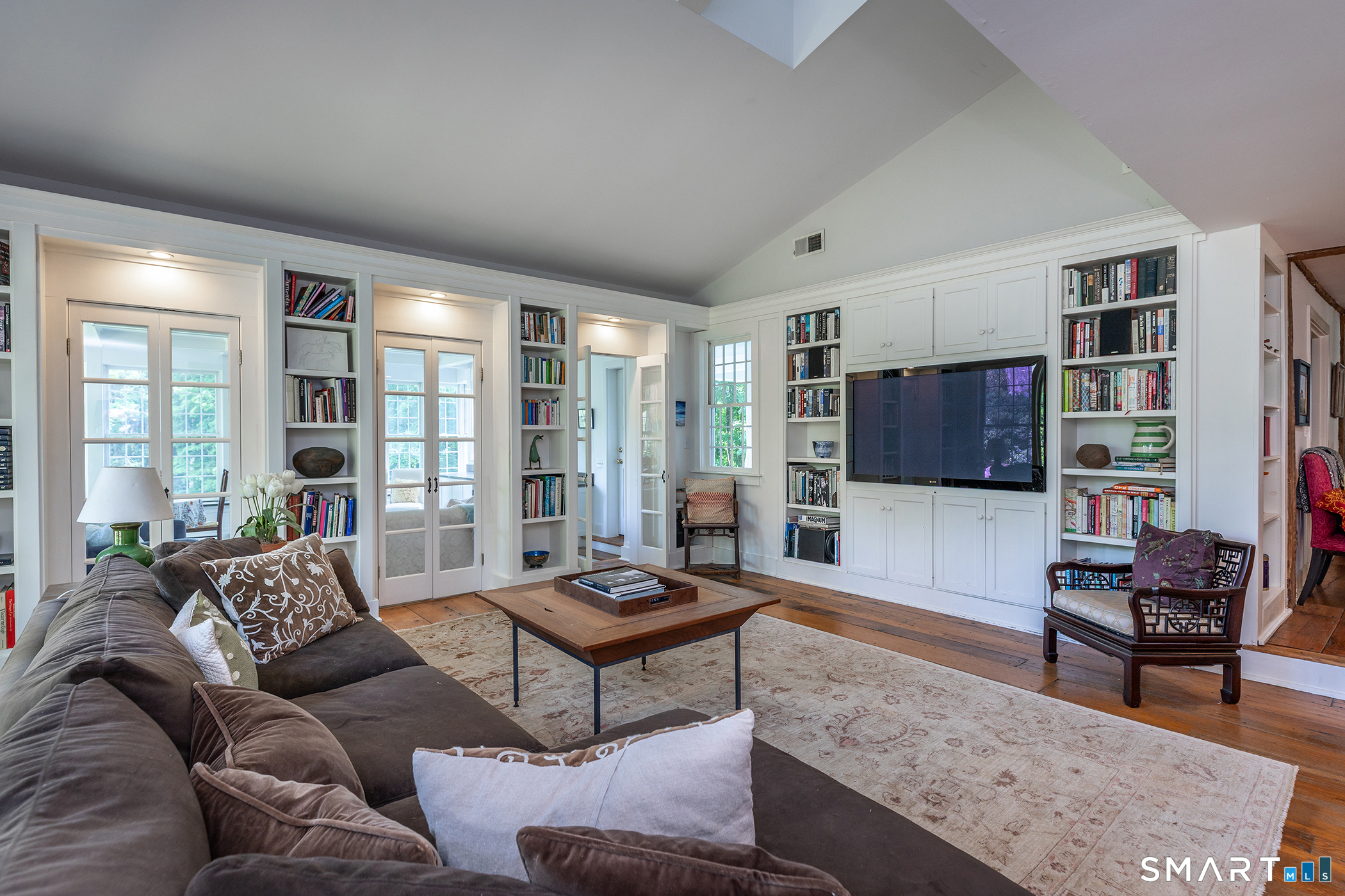 268 South Street Roxbury, CT 06783 - Photo 18 of 39 Family Room