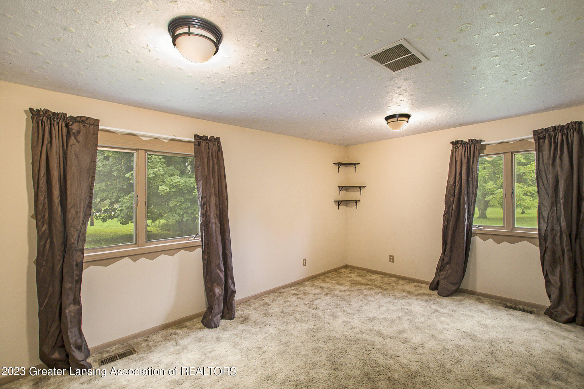663 North Eifert Road Mason, MI 48854 - Photo 14 of 40 018_ndp0847
