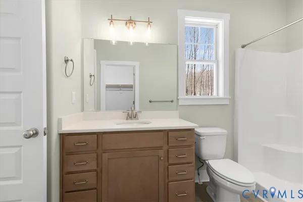 $329,900 | 5386 Mountain Creek Road, Green Bay, VA 23942