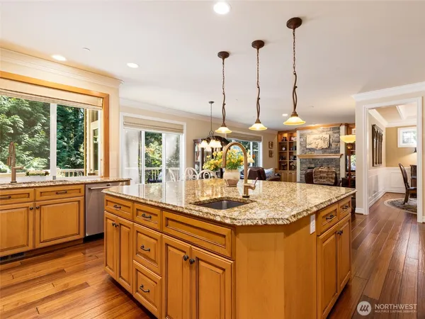 $2,150,000 | 14411 3rd Drive Southeast, Everett, WA 98208