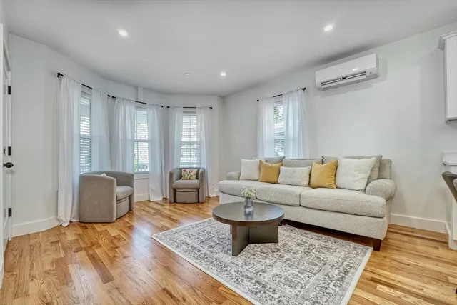 $490,000 | 3 Wisteria Street, Unit 1, Salem, MA 01970