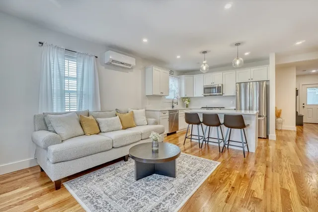 $490,000 | 3 Wisteria Street, Unit 1, Salem, MA 01970