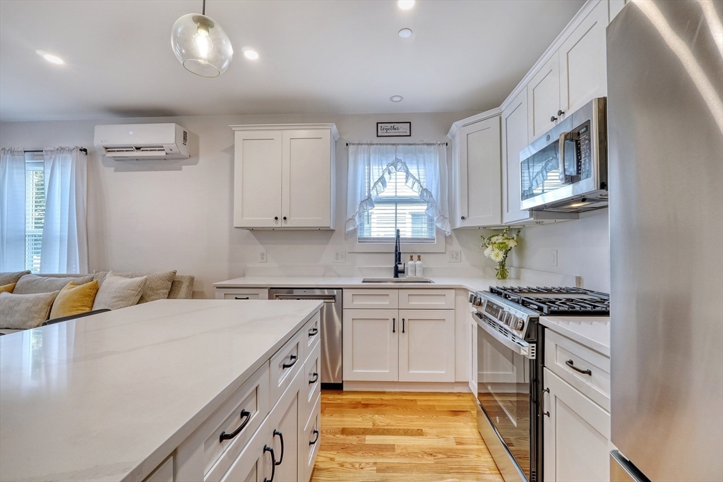 3 Wisteria Street, Unit 1 Salem, MA 01970 - Photo 9 of 28