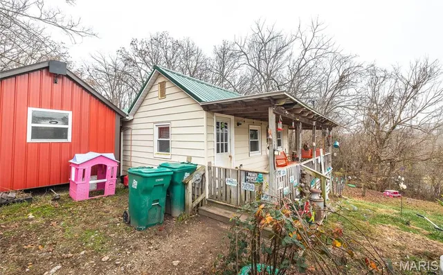 $120,000 | 1320 Chestnut Avenue, Cabool, MO 65689