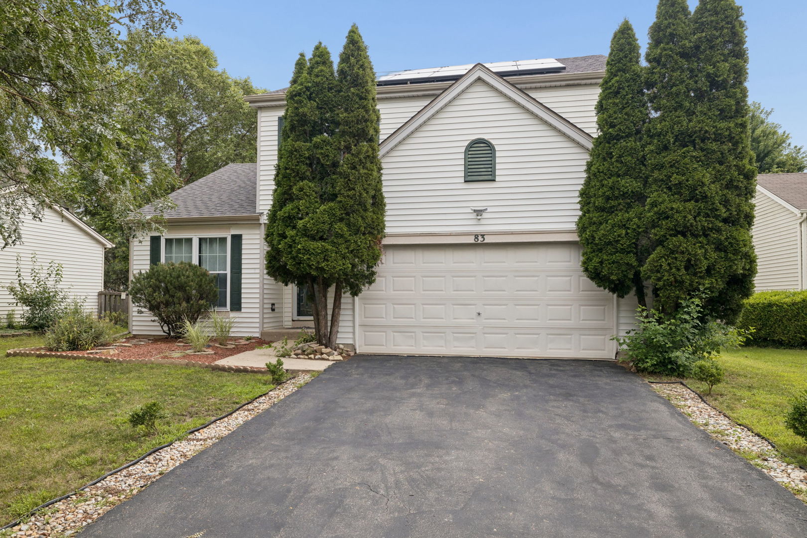 83 Canterbury Trail Romeoville, IL 60446 - Photo 2 of 37 Gallery Image 2